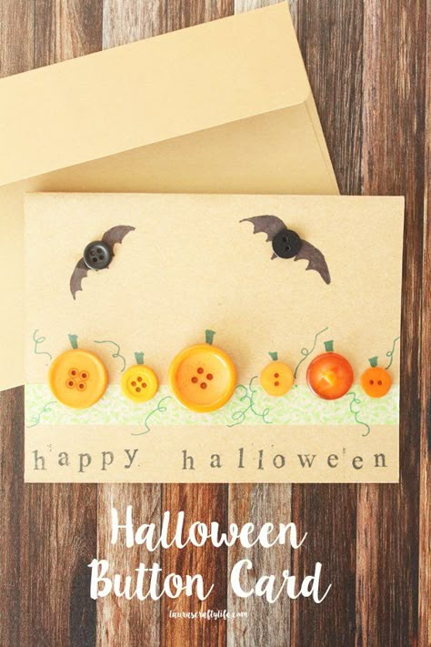 Halloween Button Card - Laura's Crafty Life Card With Buttons, Carte Halloween, Halloween Cards Handmade, Halloween Card, Button Cards, Button Crafts, Pumpkin Halloween, Fall Cards, Fete Halloween