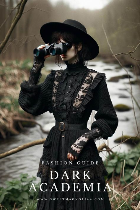 Edwardian Dark Academia, Classic Gothic Fashion, Dark Academia Fantasy Outfit, Goth Academia Aesthetic, Gothic Academia Fashion, Dark Academia Outfit Women, Goth Academia, Black Academia, Goth Dark Academia