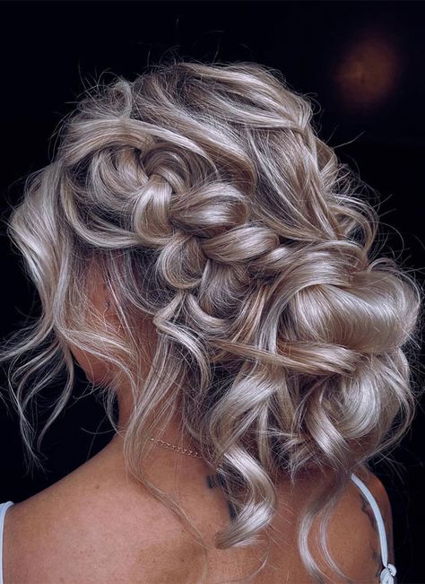 Half Up Hairstyles For Thick Hair, Glam Updo Wedding, Do It Yourself Updo, Prom Hair Styles Updos, Beach Wedding Hairstyles For Long Hair, Medium Wedding Hair, Updo Pearls, Hair For The Bride, Wedding Chignon