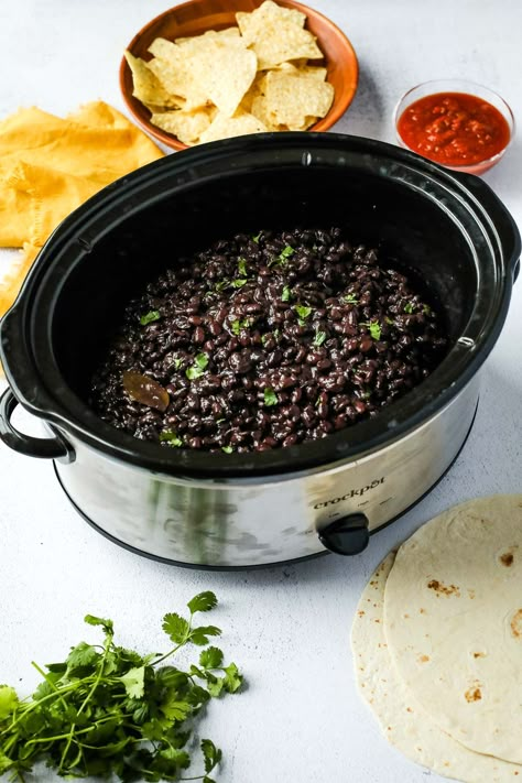 crockpot black beans Black Beans Recipe Crock Pot, Crockpot Black Beans, Beans Recipe Crockpot, Beans In Crockpot, Slow Cooker Black Beans, Vegan Crockpot, Beans Recipes, Dried Black Beans, Black Bean Recipes