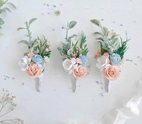 Blue Wrist Corsage, Peach Boutonniere, Blue Peach Wedding, Boutonniere Blue, Groomsman Boutonniere, Boutonniere White, Blue Corsage, Blue Boutonniere, Pink Boutonniere