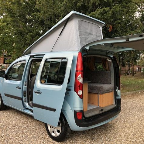 Renault Kangoo Camper, Micro Campers, Berlingo Camper, Mini Motorhome, Kangoo Camper, Minivan Camper Conversion, Auto Camping, Movie Bloopers, Girl Scout Camping