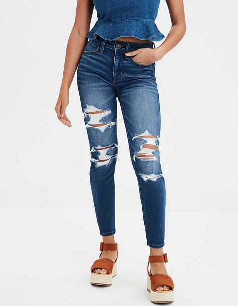 American Eagle Jeans Ripped, Cute Ripped Jeans, Jeans Heels Outfit, Baggy Jeans Outfit, Mens Designer Jeans, White Chinos, Womens Jeggings, Jeans Outfit Women, Heels Outfits