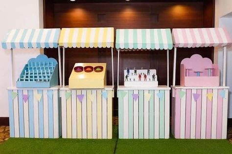 How To Build Candy Cart, Party Stand Ideas, Pastel Carnival, Pastel Circus Party, Pink Carnival Birthday Party, Carousel Birthday, Carnival Birthday Party Theme, Circus Carnival Party, Circus Theme Party