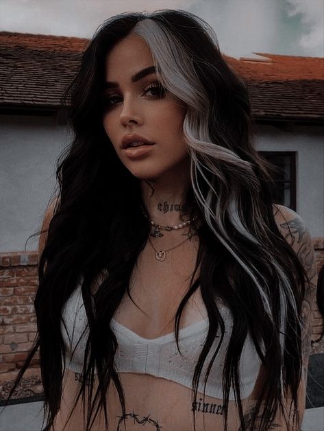 Hottest Brunette Hair Color, Money Piece Hair Dye Ideas, Black Hair With Front Pieces, One Piece Dyed Hair, Black Blonde Money Piece, Money Pieces With Black Hair, Dark Hair With One Streak Of Color, Peekaboo Color Lash Extensions, Strip Of Blonde In Black Hair