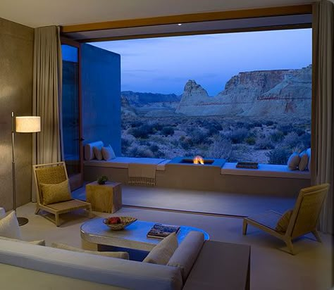 Amangiri Resort and Spa features an evening fire and a mesa view! Amangiri Hotel, Amangiri Resort Utah, Amangiri Resort, Interior Hotel, Luxury Resort Hotels, Real Estat, Romantic Hotel, Hotel Interior Design, Design Del Prodotto