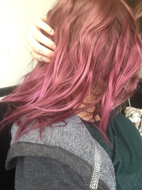 Purplish Pink Hair, Light And Dark Pink Hair, Grown Out Pink Hair, Dark Muted Pink Hair, Faded Purple Hair, Faded Pink Hair, Siobhan Murphy, Brown Hair Fade, Purple Pinkish Hair