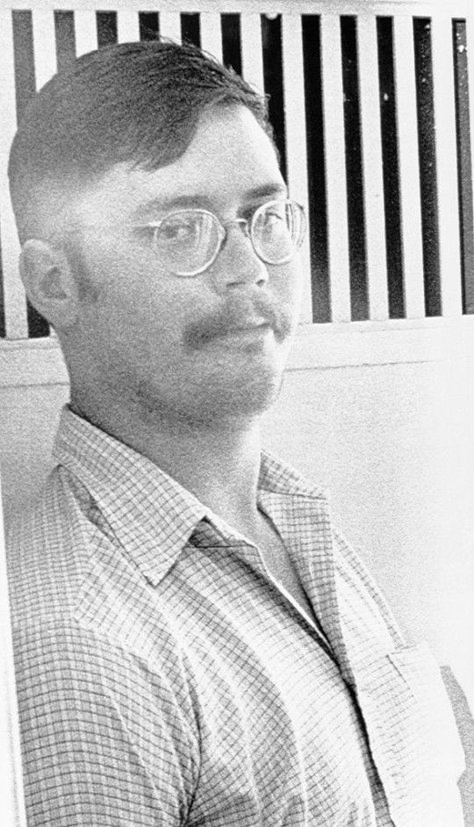 Edmund Kemper Ed Kemper, Edmund Kemper, Scary People, John Douglas, Modus Operandi, Prank Calls, Girl Thinking, Evan Peters, Fbi Agent