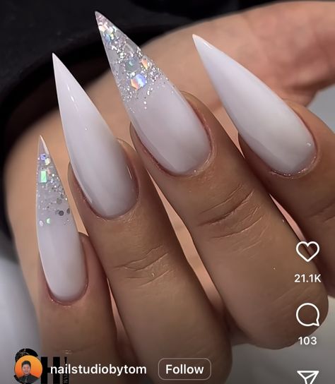 White Stiletto Nails, Stilleto Nails Designs, Sharp Nails, Milky Nails, Stiletto Nails Designs, Her Nails, Pink Acrylic Nails, Fabulous Nails, Chic Nails