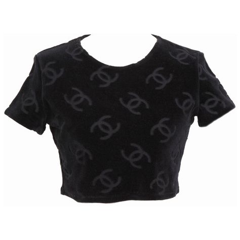 RARE CHANEL 1996 CC VELOUR CROPPED TOP T-SHIRT BLACK ❤ liked on Polyvore featuring tops, cropped tops, velour crop top, logo top, velour top and cut-out crop tops Chanel 1996, Cloth Collection, Luxury Stuff, Edgy Fashion Outfits, Velour Top, Chanel Shirt, Chanel Outfit, Mode Zara, Cropped Shirts