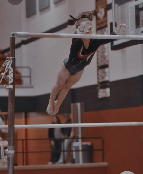 Gymnastics Bars Aesthetic, Gymnastics Wallpapers, Gymnastics Aesthetic, Gymnastics Wallpaper, Gym Photoshoot, Gymnastics Quotes, Gymnastics Skills, Gymnastics Coaching, Uneven Bars