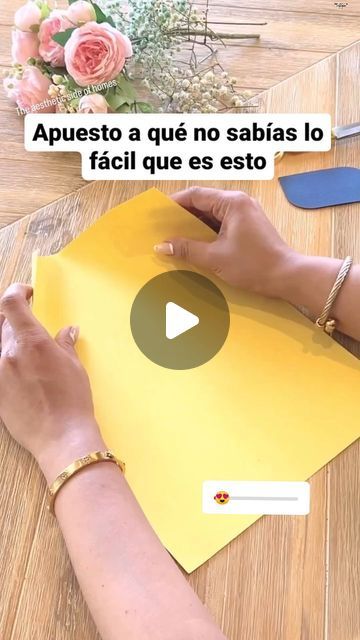 Gift Wrapping Techniques, Creative Gift Wraps, How To Make An Envelope, Gifts Wrapping Diy, Diy Envelope, Easy Paper Crafts Diy, Paper Flower Crafts, Handmade Envelopes, Toilet Paper Roll Crafts