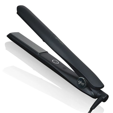 Boasting a heat-up time of 25 seconds, the ghd Gold® Professional Styler promotes a sleek look. The straighteners showcase a luxurious design with glimmering gold accents and a round barrel for versatile, snag-free styling. Dual-zone technology comprises two new generation heat sensors that regulate and control the optimal temperature of 185°C evenly from root to tip. The contoured floating plates effortlessly glide through the hair for a shiny, smooth finish. For extra safety, the automatic sleep mode shuts down the styler after 30 minutes of not being used. Furthermore, the universal voltage means you can globetrot with your trusty straighteners in tow. Smooth And Shiny Hair, Spf Makeup, Tinted Gloss, Bleach London, Hair Care Gifts, Rms Beauty, Grande Cosmetics, Busy Bees, Luxurious Design