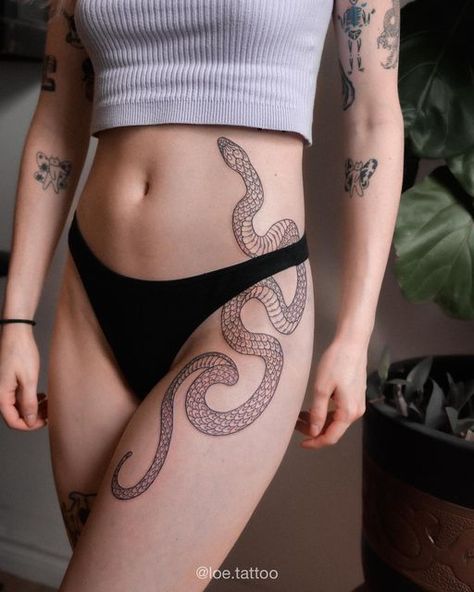 Big Snake Tattoo Leg, Snake Around Thigh Tattoo, Snake Tattoo On Stomach For Women, Snake Tattoo Leg Woman, Snake Tattoo Thigh Women, Snake Torso Tattoo, Snake On Thigh Tattoo, Thigh Snake Tattoo Women, Snake Thigh Tattoo Women