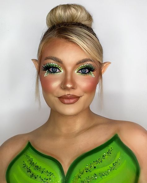 Tinkerbell Halloween Makeup, Zazu Lion King Face Paint, Tinkerbell Inspired Makeup, Tinkerbell Eye Makeup, Disney Make Up Looks, Tinker Bell Makeup Looks, Tinkerbell Costume Makeup, Tinkerbell Makeup Halloween, Tinkerbell Makeup Ideas