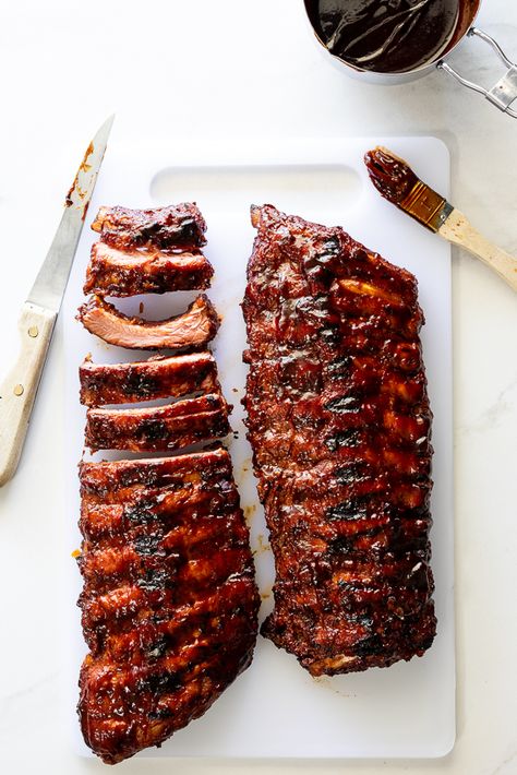 Sticky BBQ Ribs - Simply Delicious Sticky Bbq Ribs, Ribs Sauce Recipe, Bbq Ribs Marinade, Bbq Ribs In Oven, Ribs Marinade, Ribs Sauce, Ribs Seasoning, Bbq Recipes Ribs, Beef Ribs Recipe