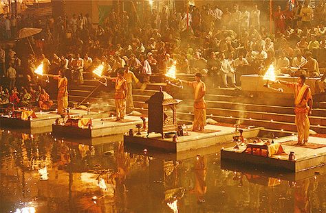 The beautiful view of river #Ganga in #Varanasi..!! Dashashwamedh Ghat, Festival Paint, Hindu Worship, Ganges River, India Travel Places, Hindu Rituals, Festivals Of India, Haridwar, Ancient India