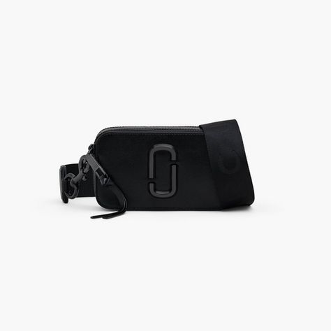 The Snapshot DTM | Marc Jacobs | Official Site The Snapshot Marc Jacobs, Snapshot Marc Jacobs, Marc Jacobs Bag Black, Marc Jacobs Snapshot Bag, Classic Crossbody Bag, Mini Duffle Bag, Buckle Bags, Mini Bucket Bags, Sack Bag