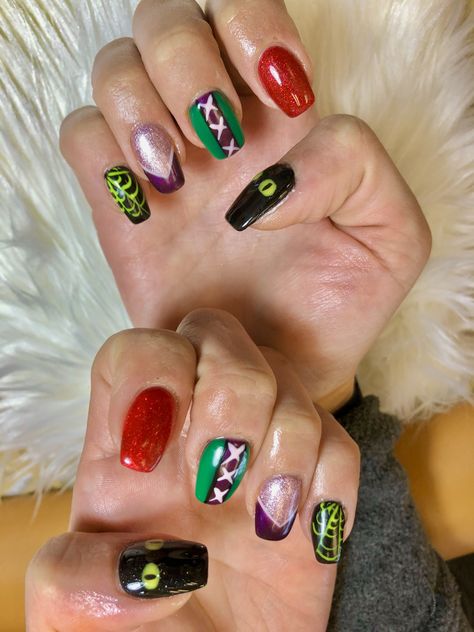 Easy Hocus Pocus Nails, Winifred Sanderson Nails, Sanderson Sisters Nails, Hocus Pocus Inspired Nails, Hocus Pocus Nails Simple, Halloween Nails Hocus Pocus, Hocus Pocus Nail Designs, Hocus Pocus Nails, Halloween Glamour