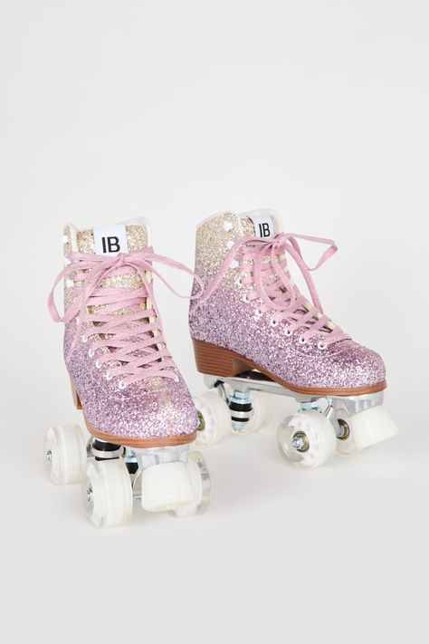 Roller skate cake