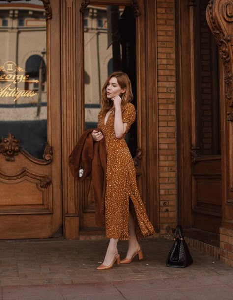 Elegant Vintage Outfits, Mode Hippie, Jeanne Damas, Elegante Casual, Wrap Dresses, Mode Inspo, Looks Chic, 가을 패션, Mode Vintage