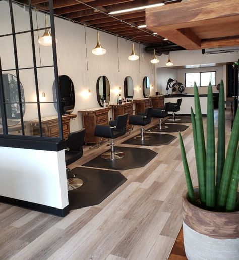 Open Concept Hair Salon, Beauty Shops Interior, Metal Building Hair Salon, Wood Salon Stations, Small Salon Break Room Ideas, Rustic Salon Stations, Hair Salon Break Room Ideas, 1000 Sq Ft Salon Layout, Narrow Salon Ideas