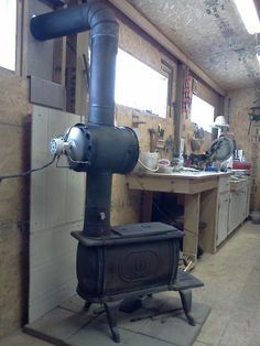 Shop Wood Stove, Fireplace Heat Exchanger, Wood Stove Ideas, Boiler Heating System, Wood Stove Installation, Outdoor Wood Burner, Wood Stove Heater, Wood Stove Hearth, Waste Oil Burner