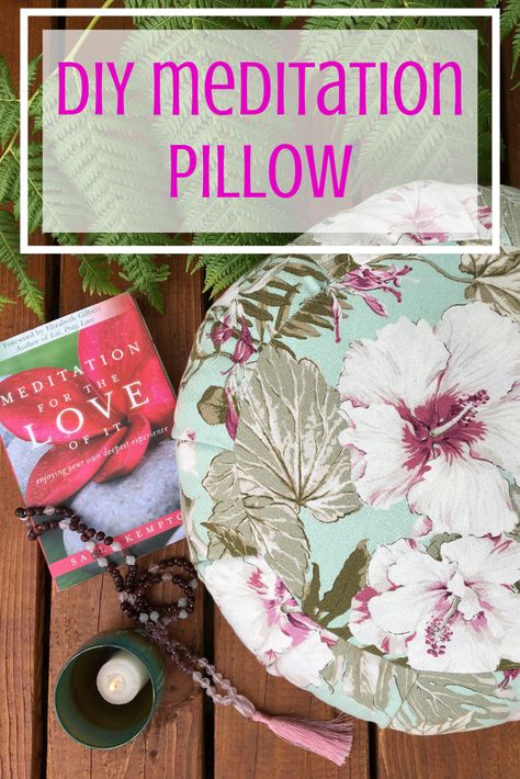 Sew Meditation Pillow, How To Make A Meditation Pillow, Meditation Cushion Diy, Diy Meditation Pillow, Spiritual Crafts, Zen Corner, Meditation Pillows, Diy Witch, Meditation Mantra