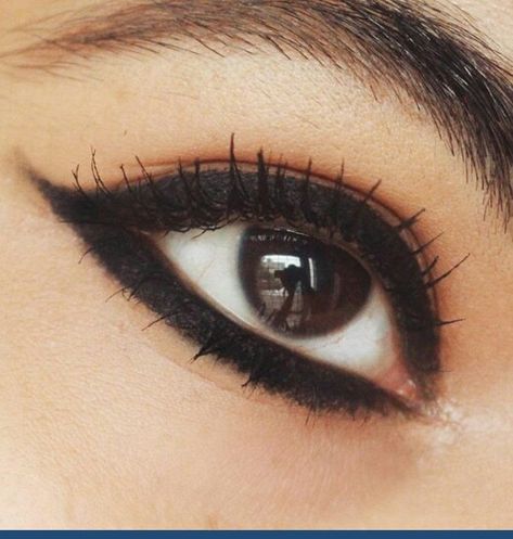 Kajal Eyes, Makeup Nails Art, Under Eyes, 8k Followers, Beauty Bar, Beautiful Eyes, Makeup Nails, Eye Makeup, Makeup Looks