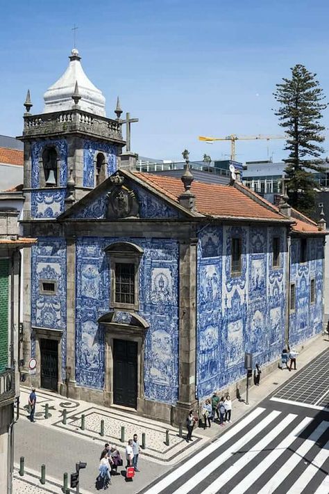 What not to do in Porto and how to do instead | Blog Portoalities Majestic Cafe Porto, Porto Bucket List, Porto Portugal Aesthetic, Porto Aesthetic, Bae Cation, Portugal Winter, Porto Travel, Lisbon City, Portugal Vacation