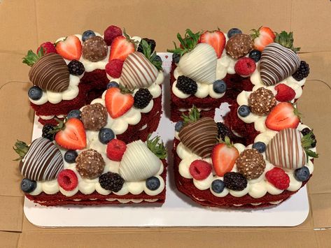 Red velvet fresh mix berries #numbercake #chocolatecoveredstrawberries Red Number Cake, Red Velvet Number Cake, Red Velvet Cake Design Birthdays, Eagles Desserts, Number Cake Chocolate, Fancy Number Cake, Number Cake Chocolate Decoration, 23 Cake, Red Velvet Cake Decoration