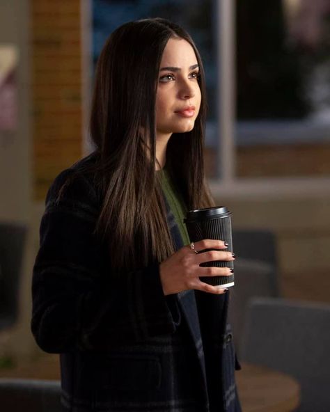 #PLLThePerfectionists 1x05 "The Patchwork Girl" - Ava Ava Jalali, The Perfectionists, Sophia Carson, Strong Female Lead, The Descendants, Austin And Ally, Cameron Boyce, Sofia Carson, Dove Cameron