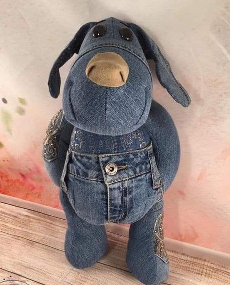 Diy Demin, Recycling Denim, Jean Upcycle, Denim Crafts Diy, Denim Art, A Teddy Bear, Fabric Toys, Animal Patterns, Denim Crafts