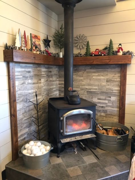 Wood Stove Decor, Wood Burning Stove Corner, Corner Wood Stove, Wood Stove Surround, Stove Hearth, Kitchen Mantle, Corner Stove, Wood Stove Wall, Stove Decor