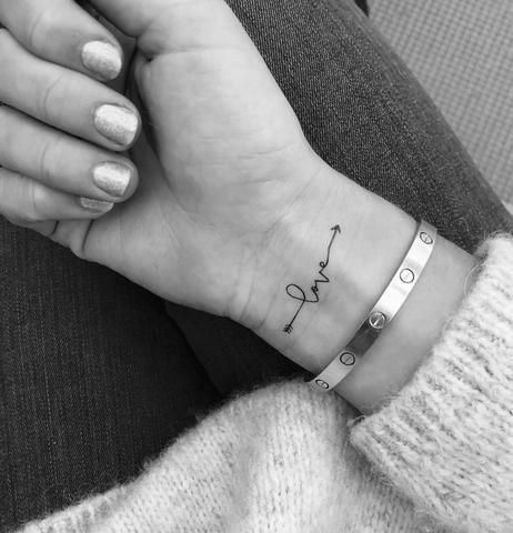 Tattoo Diy, Meaningful Tattoos For Women, Inspiration Tattoos, Cat Tattoos, Small Meaningful Tattoos, Tiny Tattoo, Cute Small Tattoos, Wrist Tattoos For Women, Arrow Tattoo