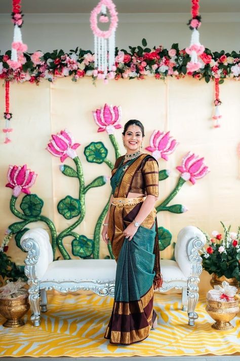 Bridal Paithani Saree, Sreemantam Decoration, Gruhapravesham Sarees, South Indian Baby Shower Function, Bathukamma Decoration Ideas, Sreemantham Sarees, Seemantham Saree, Seemantham Saree Ideas, Kalpavruksh Sarees