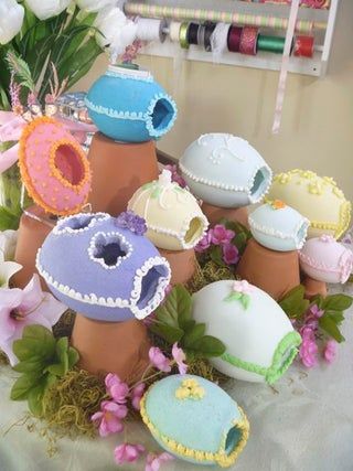 Sugar Eggs For Easter, Easter Goodies, Royal Icing Decorations, Sugar Eggs, All This Time, Easter Traditions, Chocolate Chip Muffins, Hoppy Easter, Easter Celebration