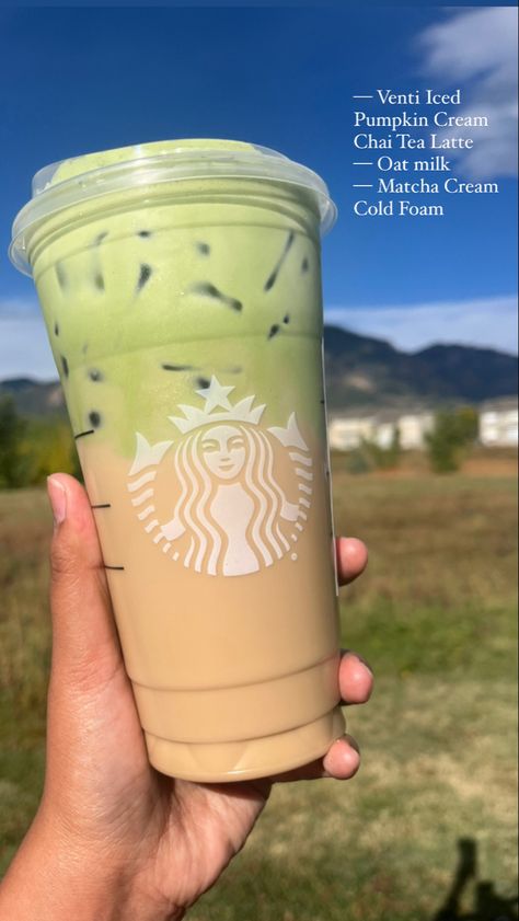 Pumpkin Matcha Latte Starbucks, Fall Matcha Drinks Starbucks, Matcha Starbucks Drinks Order, Healthy Starbucks Orders, Starbucks Matcha Drinks, Starbucks Green Tea, Matcha Drink Recipes, Matcha Cream, Starbucks Drink Menu