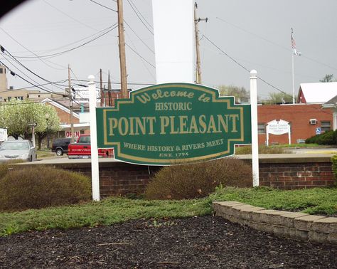 Point Pleasant, West Virginia - Home of "The Mothman" legend and statue West Virginia Aesthetic, Virginia Aesthetic, Point Pleasant West Virginia, The Mothman, Morgantown West Virginia, Map Projects, Proof Of Concept, Point Pleasant, Virginia Homes