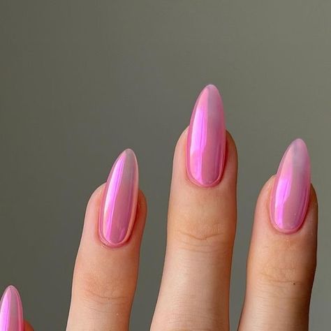 Thermo Nails, Fun Chrome Nails, Bubble Gum Nails, Duochrome Nails, Bubble Gum Pink Nails, Opalescent Nails, Bubble Nails, Barbie Nails, Pink Chrome Nails