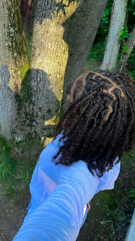 Locs That Look Natural, Loca Black Women, Fluffy Starter Locs, Natural Butterfly Locs, Healthy Locs Aesthetic, Locs On Girls Real Hair, Locs On Mixed Women, Locs With Twists, Thick Curly Locs