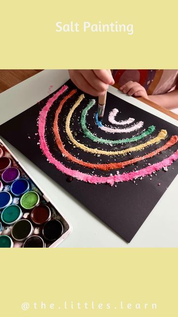 Tara • The Littles Learn • Learning and Playing on Instagram: "You have to give Salt Painting a try…the salt crystals soak up all the paint or dye and it looks so pretty! Try this on black paper for that extra pop!! It’s really easy to do, all you need is salt + glue and some watercolour paint or food dye. Simply draw out a picture with the glue (you can do words or names too!) then cover with the salt. Once it’s dry it’s ready to paint! You will want your water paint to be quiet watery, ma How To Do Salt Painting, Glue Salt Watercolor Painting, Better With Salt Art, Salt Art For Kids, Salt Art Painting, Kids Salt Painting, Salt Water Painting For Kids, Salt Painting For Kids, Elementary Projects