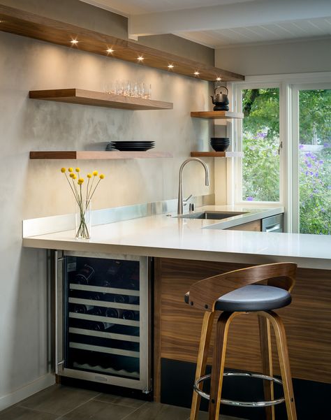 Mid Century Wet Bar Ideas, Mid Century Floating Shelves Kitchen, Walnut Floating Shelves Kitchen, Venetian Plaster Walls Kitchen, Mid Century Floating Shelves, Modern Floating Shelves Kitchen, Venetian Plaster Kitchen, Mid Century Modern Floating Shelves, Modern Kitchen Floating Shelves