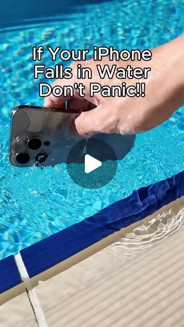 Thiago | Smart Tips ⚡️ on Instagram: "Clear Wave is amazing because it will expel most of the water inside your iPhone in an emergency! 🙂💦   Download it now so you can use it in case of an emergency 🚨 #clearwave #clearwaveapp #apple #appletips #iphone #iphonetipstips #techtips #bravetech.ai" Get Water Out Of Your Phone, Water In Phone, Water Eject Iphone Sound, How To Get Water Out Of Your Phone, Apple Hacks, Iphone Tips, How To Make Your Phone Aesthetic, Iphone Set Up Ideas Homescreen, Iphone 16