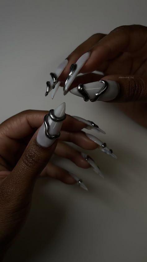 Milky white nails with silver 3D chrome design Chrome Nails Tutorial, 3d Chrome Nails, Milky White Nails, Almond Shaped Nails Designs, Gold Gel Nails, White Almond Nails, White Nails With Gold, Black Gold Nails, Gel X Nails