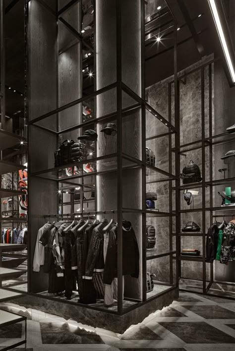 Moncler Dubai Mall by CURIOSITY | Shop interiors Luxury Retail Store, Luxury Clothing Store, Fashion Showroom, Shop Facade, Retail Store Interior Design, Clothing Store Design, Retail Interior Design, Store Design Boutique, Retail Store Interior