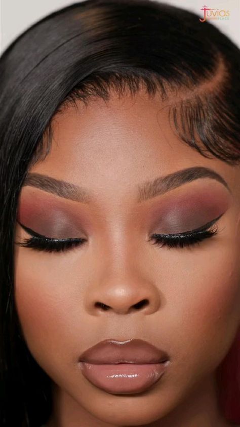 Uk Black Girls Makeup, Brown Smoky Eyeshadow Black Women, Wedding Guest Makeup Black Women, Bright Under Eye Makeup Black Women, Neutral Makeup Looks Black Women, Eye Makeup For Dark Skin, Nude Makeup Black Women, Makeup Education, Client Makeup