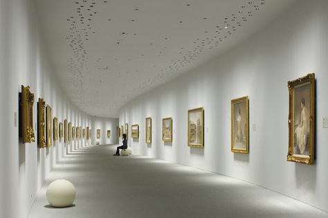 Temporary Exhibition, Museum Interior, Art Galleries Design, Art Gallery Interior, Gallery Lighting, Smart Glasses, Exhibition Display, Gallery Design, Exhibition Space