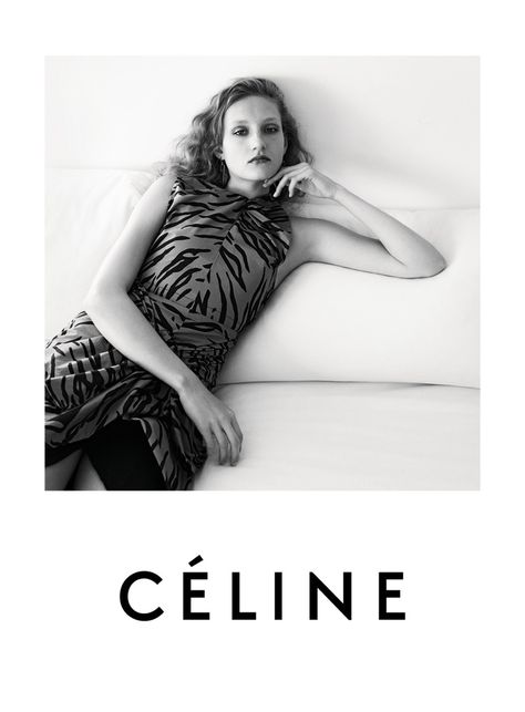 Releasing its resort 2016 campaign, French fashion label Céline goes in a minimal direction with these black and white portraits. Models Agnes Nieske and Mathilde Brandi pose for Zoë Ghertnerin in the new advertisements. Multiple images Couch Editorial, Resort 2016 Fashion, Print Campaign, New Advertisement, Female Inspiration, Fashion Advertising, Black And White Portraits, Beauty Editorial, Menswear Inspired