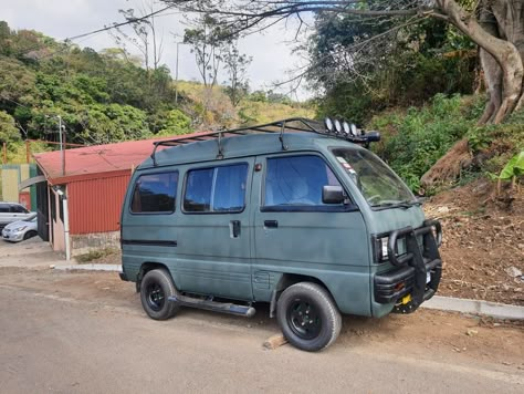 Suzuki Super Carry, Mini Trucks 4x4, Rolls Royce Car, Cars Tattoo, Tattoo Car, Car Aesthetics, Toyota Van, Royce Car, Wallpaper Car